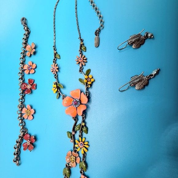 Ben Amun Multicolor Flowers Set - Picture 9 of 9